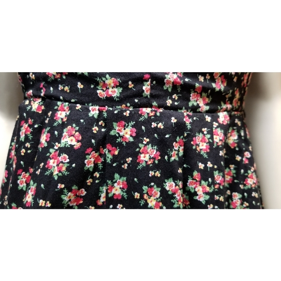 Forever21 Mini Dress Floral Print, Pleated, S - Picture 4 of 8